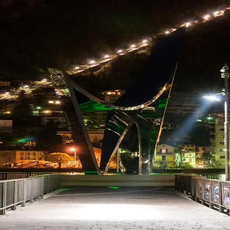 בית הארחה Il Melograno קומו